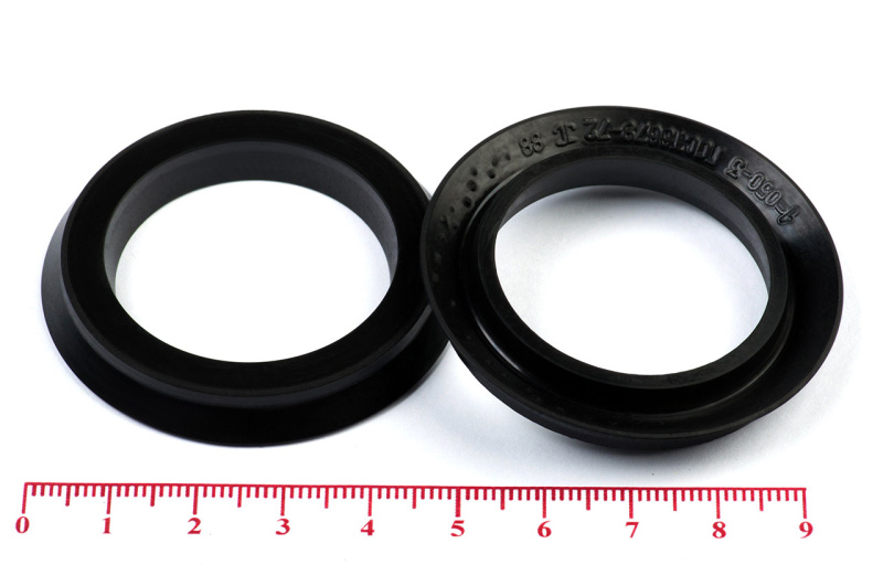 Манжета уплотнительная ГОСТ 6678-72 1-050-3